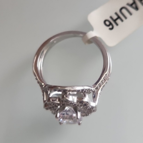 Charmed Aroma 2 Piece Ring Set - Picture 2 of 9